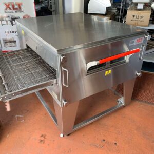 XLT 3240 PIZZA CONVEYOR OVEN